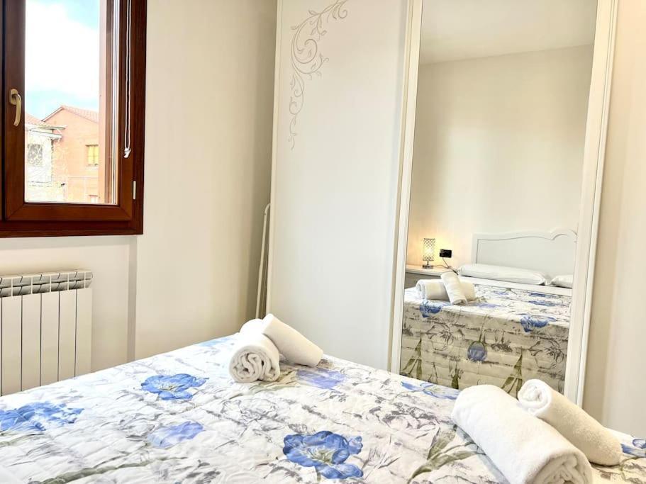 Comfyspot Apartment Rosia Luaran gambar