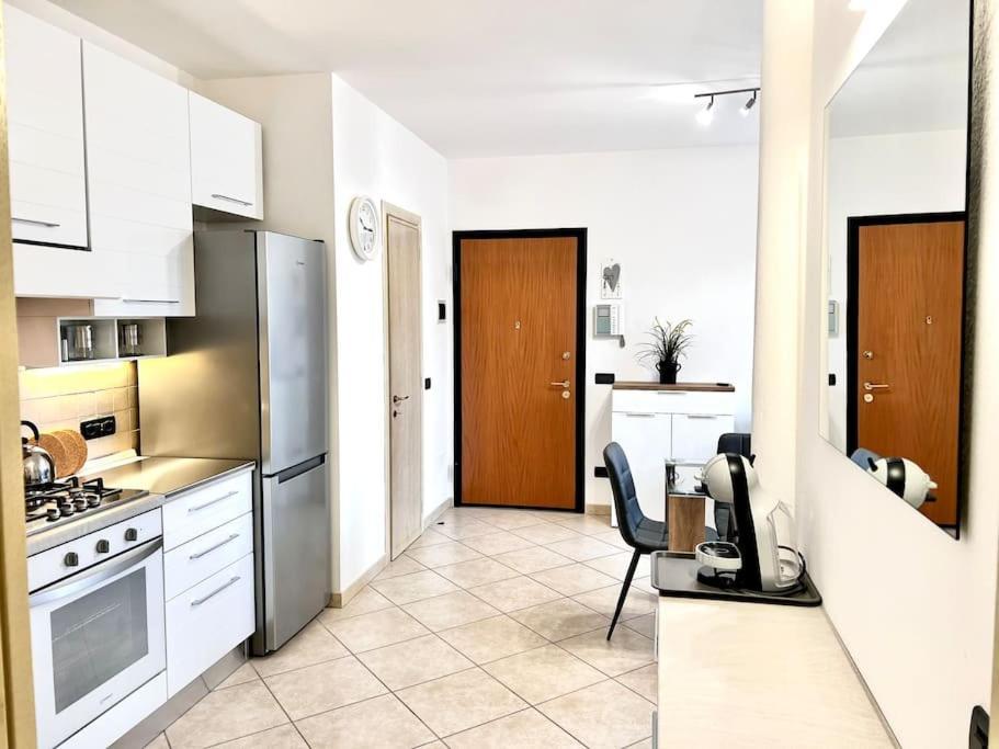 Comfyspot Apartment Rosia Luaran gambar