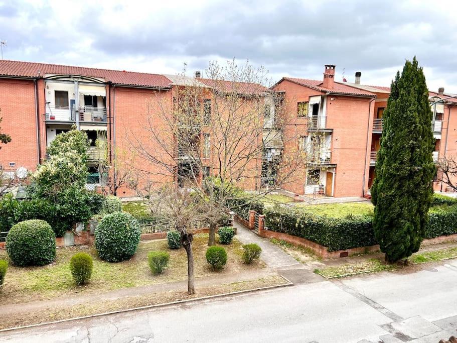 Comfyspot Apartment Rosia Luaran gambar