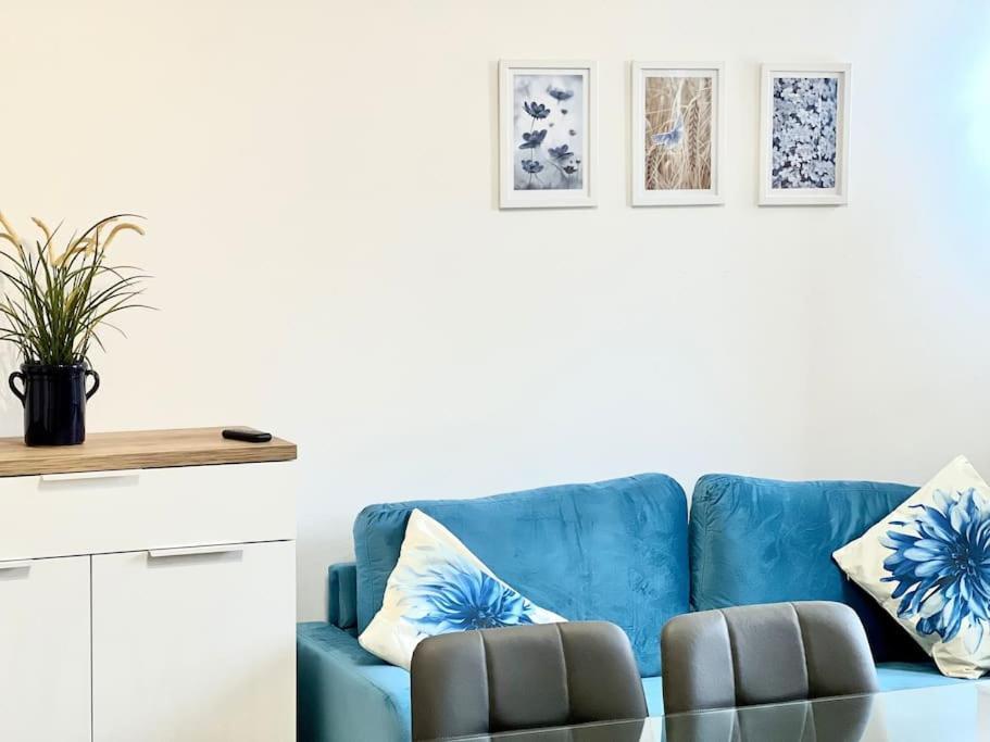 Comfyspot Apartment Rosia Luaran gambar
